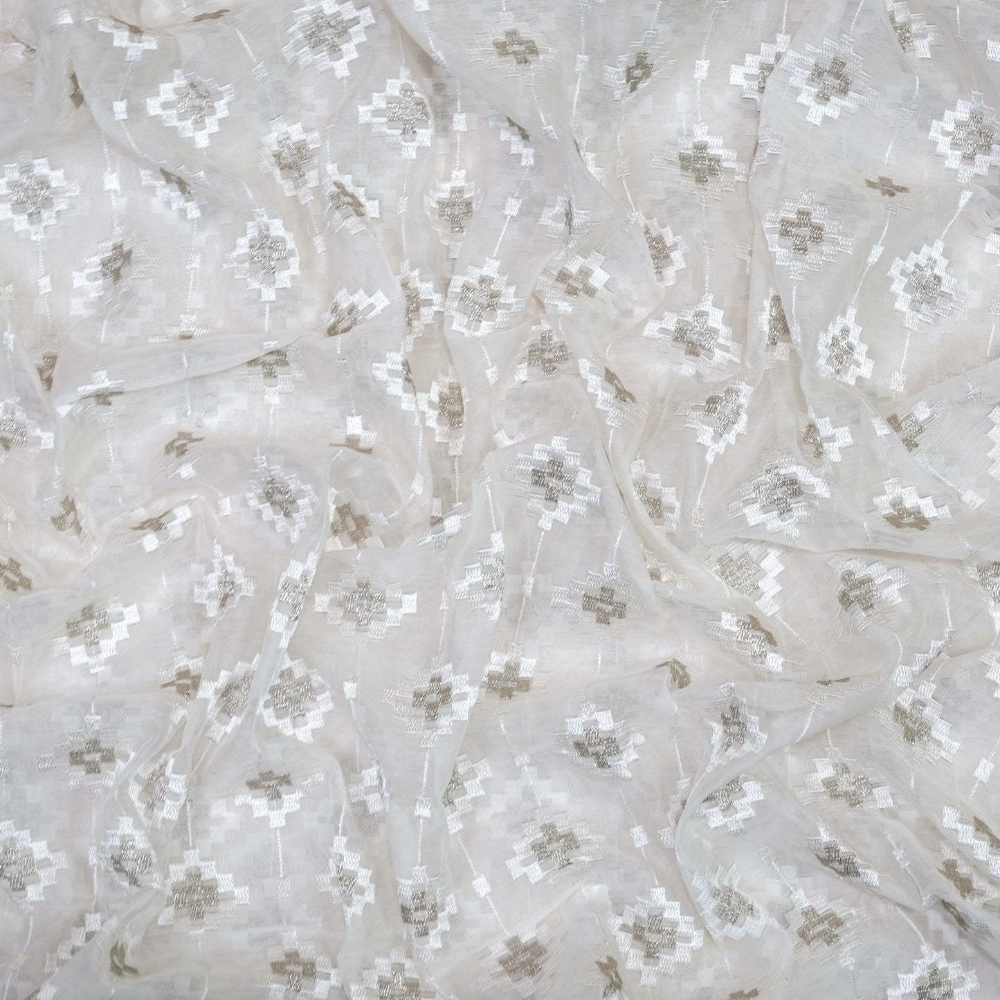 Elegant Chanderi Change Fabric with Subtle Woven Motifs