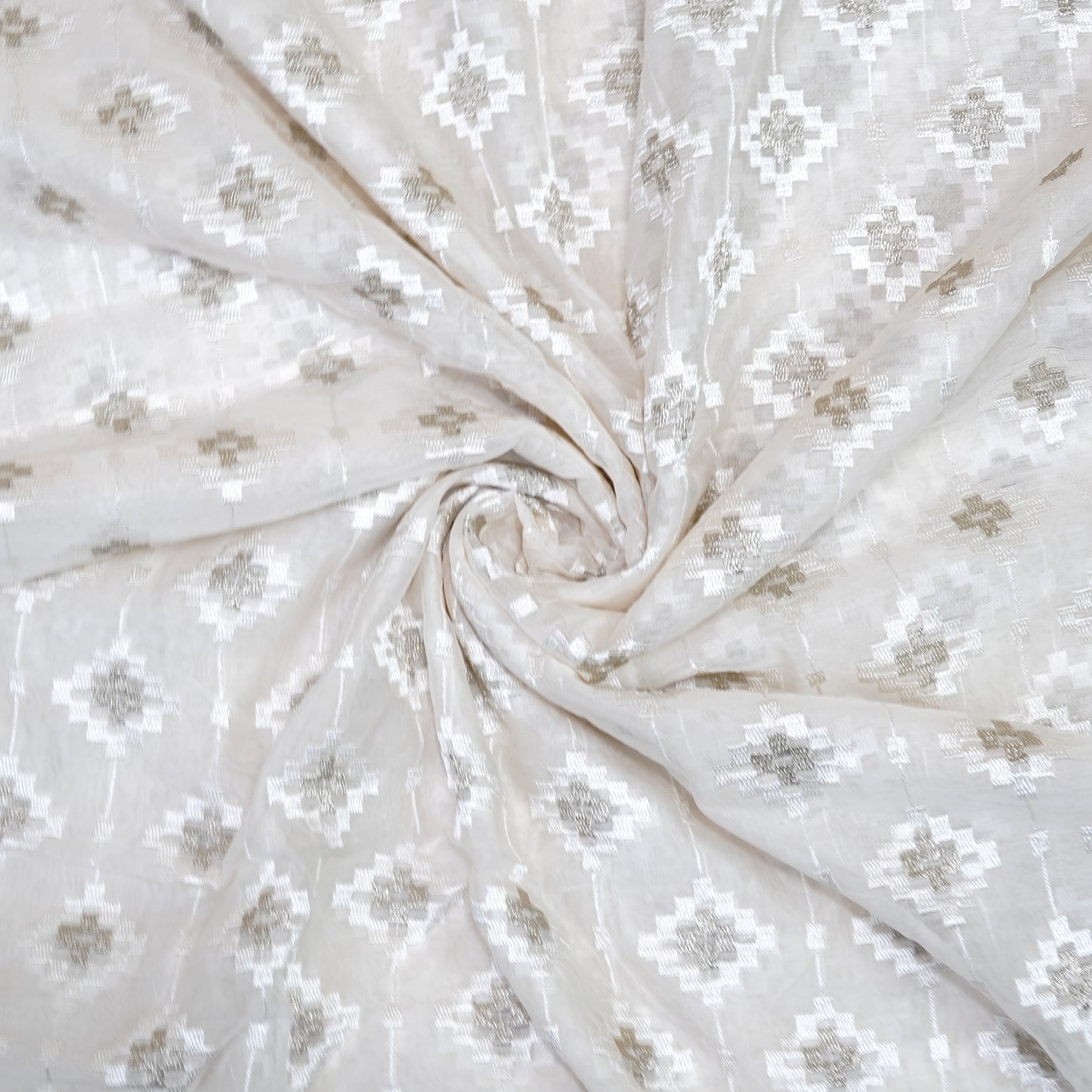Elegant Chanderi Change Fabric with Subtle Woven Motifs