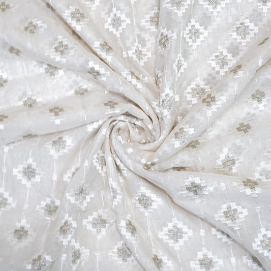Elegant Chanderi Change Fabric with Subtle Woven Motifs
